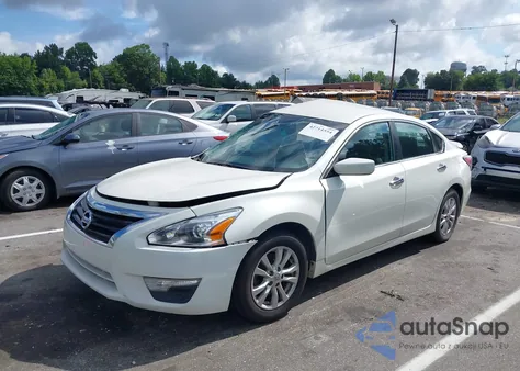 2014 Nissan Altima 2.5 S z USA, uszkodzony, nr VIN 1N4AL3AP8EC414079
